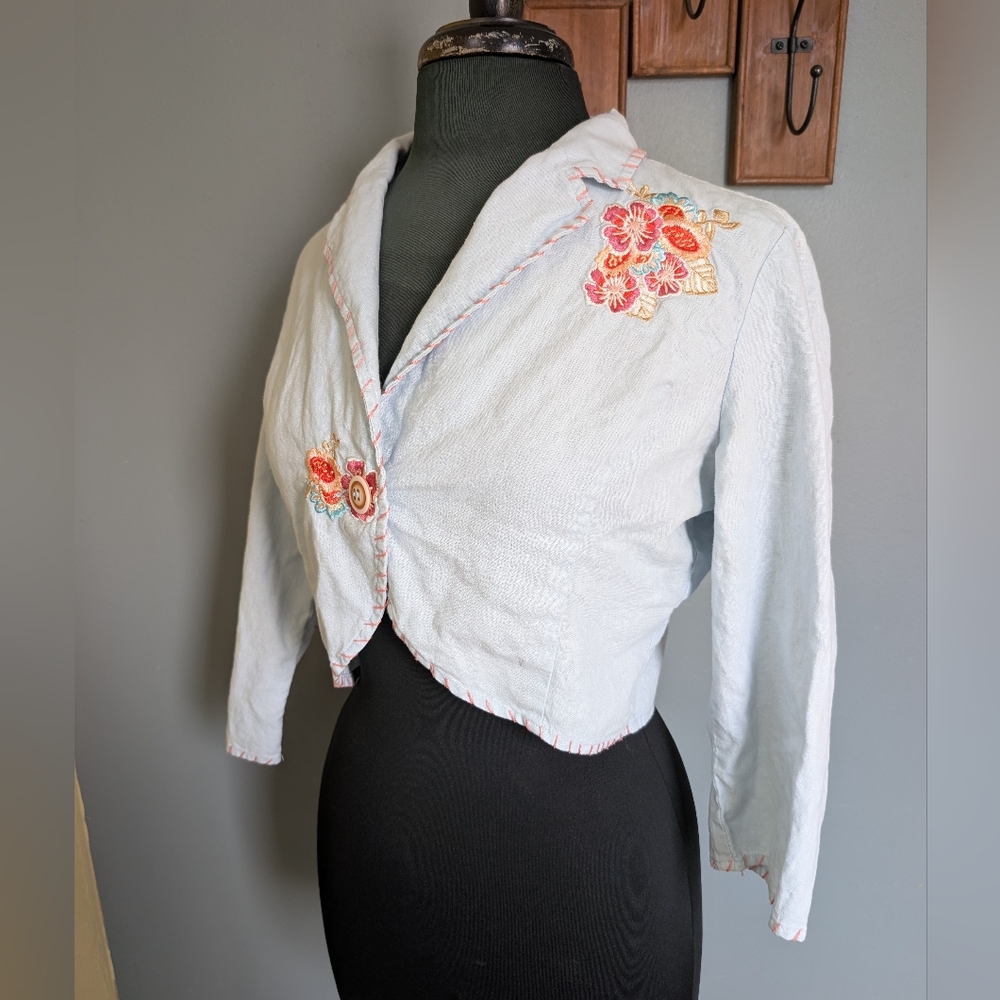 Light Blue Linen Floral Embroidered Cropped Jacket By Andrew & Co
